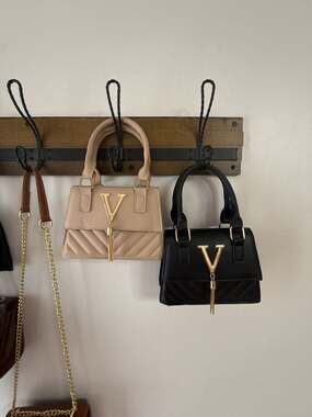 Fashion Quilted Top-Handle Bag with Gold V-Shape Tassel